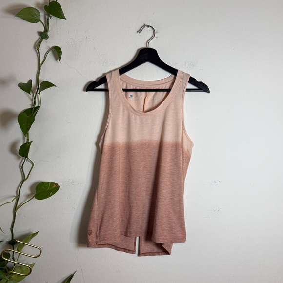 Kuhl - Outdoors Pink Ombre ISLA Performance Tanktop - Small - Picture 10 of 11